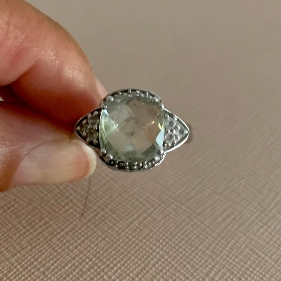 Delmar Silver diamond💎flanked Green Amethyst Ring - Picture 3 of 10
